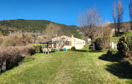 G&icirc;te n&deg;G11454 Tartonne - Alpes-de-Haute-Provence - photo