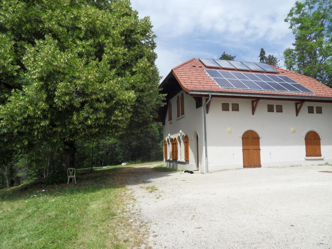 photo 0