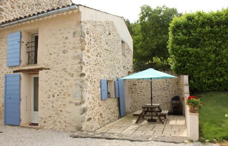 G&icirc;te n&deg;G15112 Mison - Alpes-de-Haute-Provence - Le g&icirc;te et sa terrasse priv&eacute;e