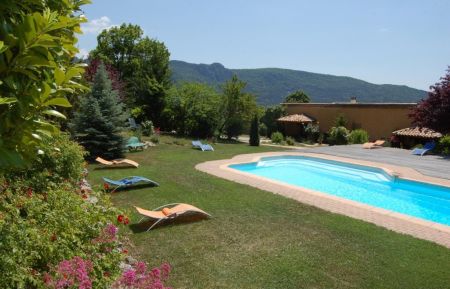 G&icirc;te n&deg;G15134 Entrepierres - Alpes-de-Haute-Provence - photo