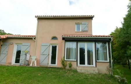 G&icirc;te n&deg;G33895 Peyroules - Alpes-de-Haute-Provence - photo