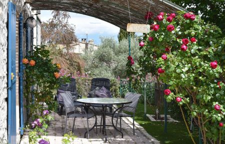 G&icirc;te n&deg;G14299 Forcalquier - Alpes-de-Haute-Provence - photo