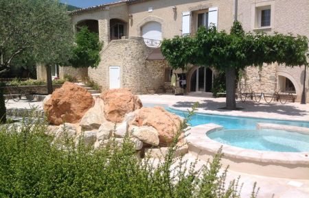 G&icirc;te n&deg;G11346 Peipin - Alpes-de-Haute-Provence - photo