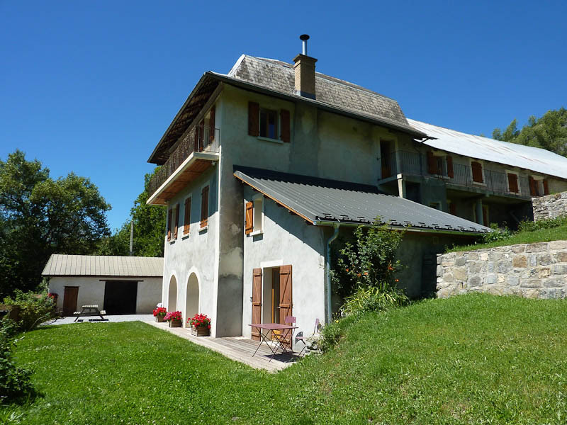 photo 0
