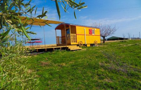Roulotte(s)G32324 Valensole - Alpes-de-Haute-Provence - photo