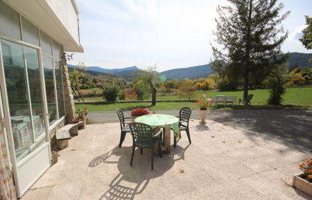 G&icirc;te n&deg;G33153 Saint-Andr&eacute;-les-Alpes - Alpes-de-Haute-Provence - photo