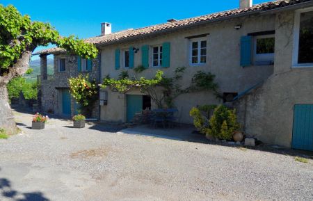G&icirc;te n&deg;G15138 Valbelle - Alpes-de-Haute-Provence - photo