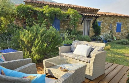 G&icirc;te n&deg;G14514 La Rochegiron - Alpes-de-Haute-Provence - photo