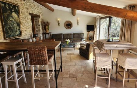 G&icirc;te n&deg;G14379 Niozelles - Alpes-de-Haute-Provence - photo