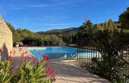 G&icirc;te n&deg;G14449 C&eacute;reste-en-Luberon - Alpes-de-Haute-Provence - Piscine privative chauff&eacute;e et vue sur le Luberon