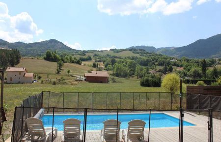 G&icirc;te n&deg;G16105 Turriers - Alpes-de-Haute-Provence - photoEte
