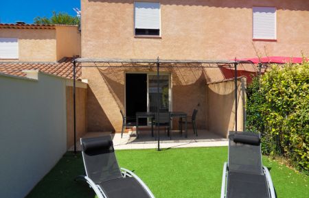 G&icirc;te n&deg;G31213 Gr&eacute;oux-les-Bains - Alpes-de-Haute-Provence - photoEte